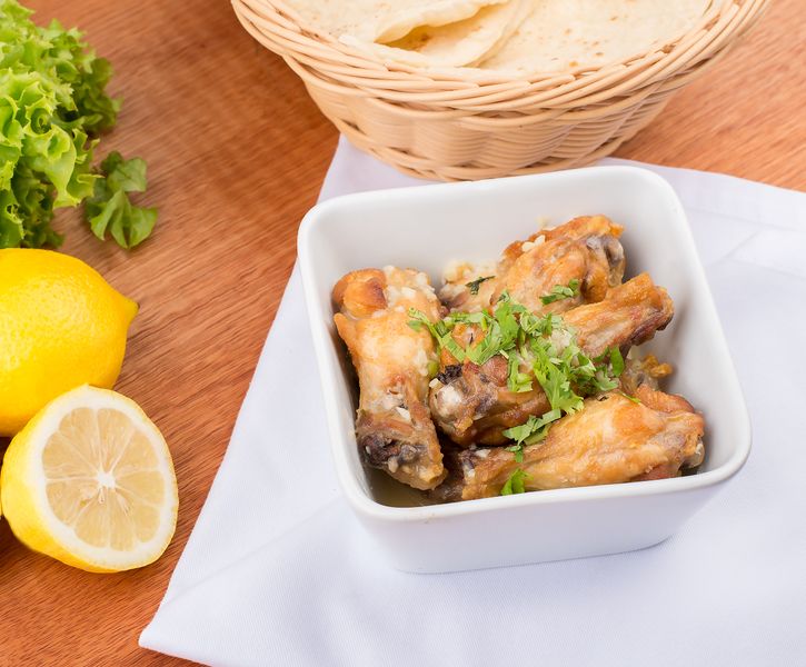 Wing Snob Solo Snob Combo — individual wing meal